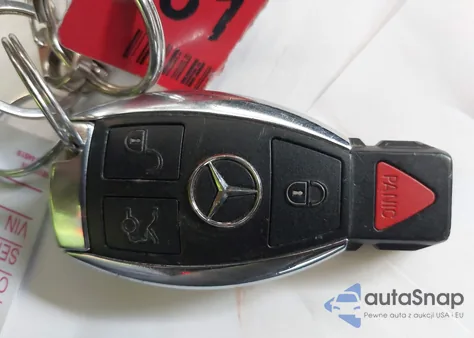 2015 Mercedes-Benz S 550 4Matic z USA, uszkodzony, nr VIN WDDUG8FB3FA149368